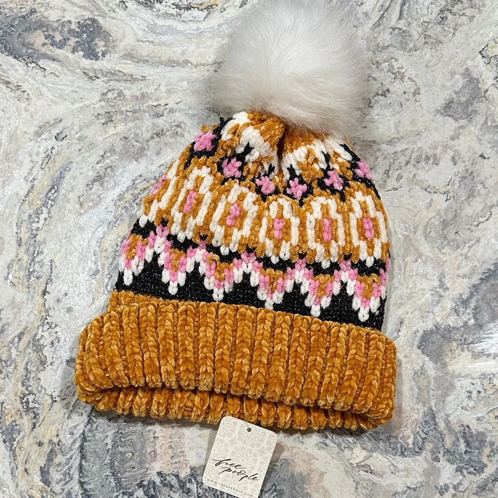 NWT Free People Chalet Fairisle Pom Beanie Multicolor Knit Beanie with Pom Pom